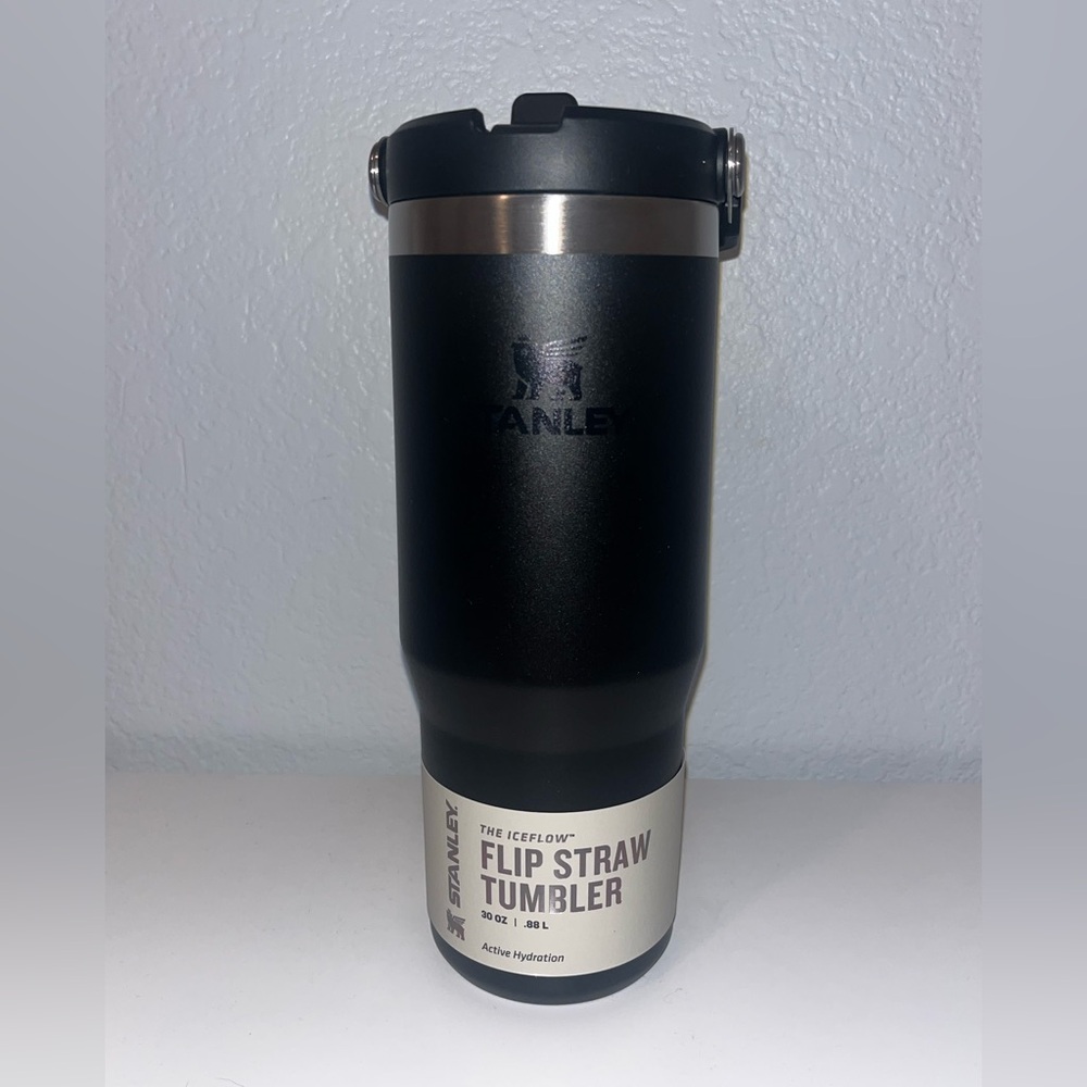 Stanley Flip Straw Tumbler 30 oz.